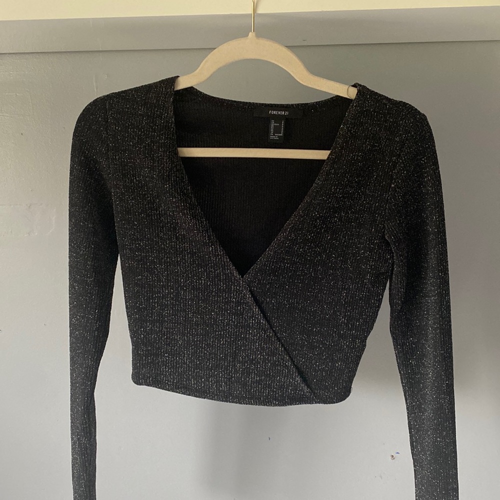 Long sleeve cropped sparkle top